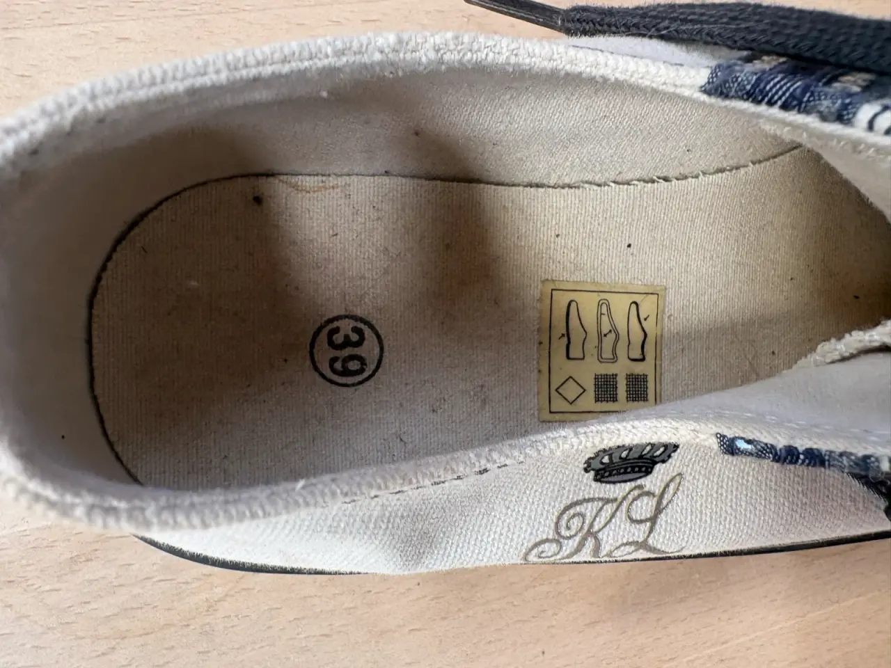 Billede 4 - KL Sneakers str 39