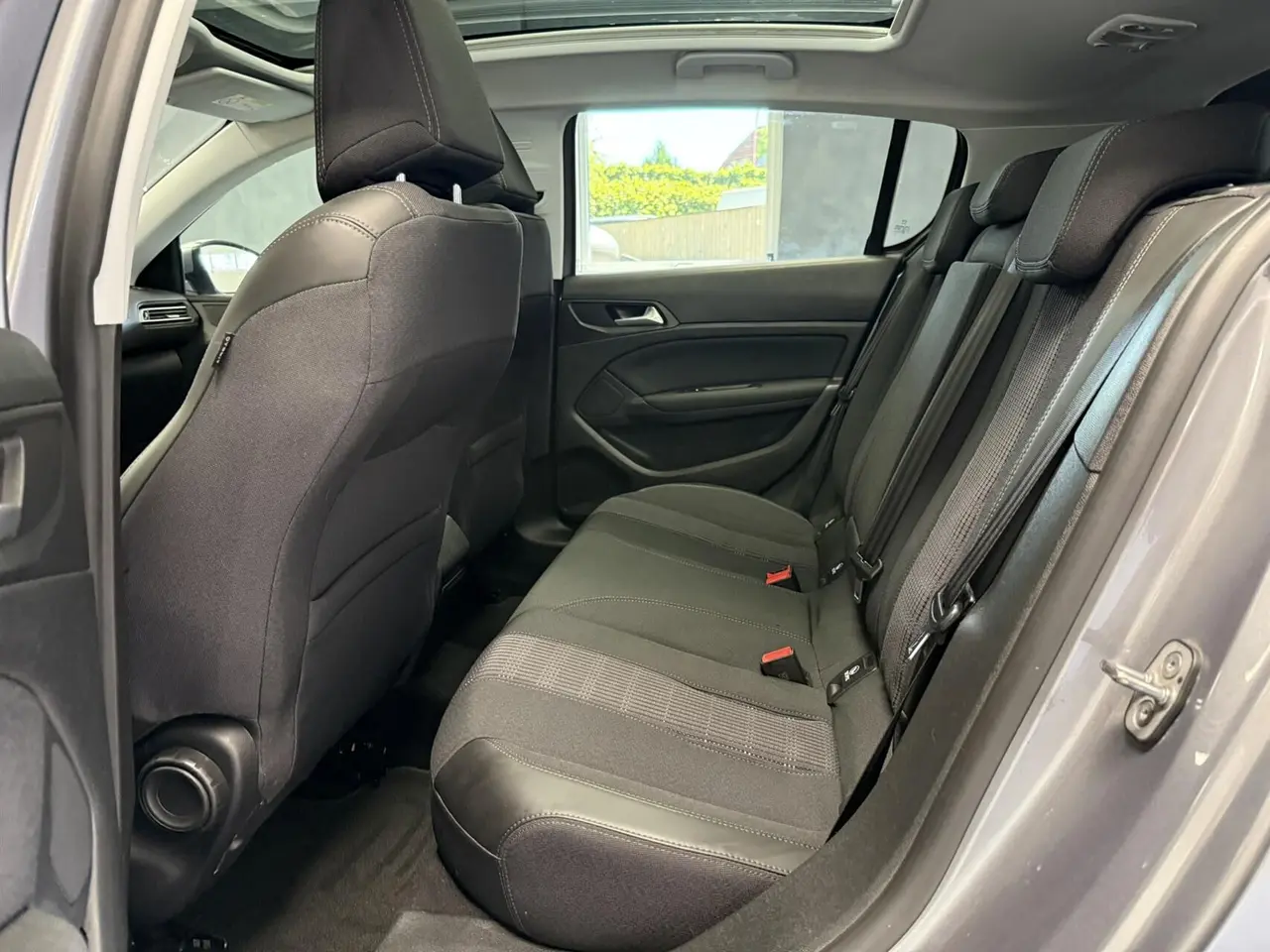 Billede 16 - Peugeot 308 1,6 BlueHDi Allure+ 120HK 5d
