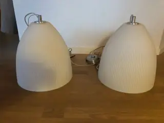 NEDSAT Frandsen lamper hvid opal riflet