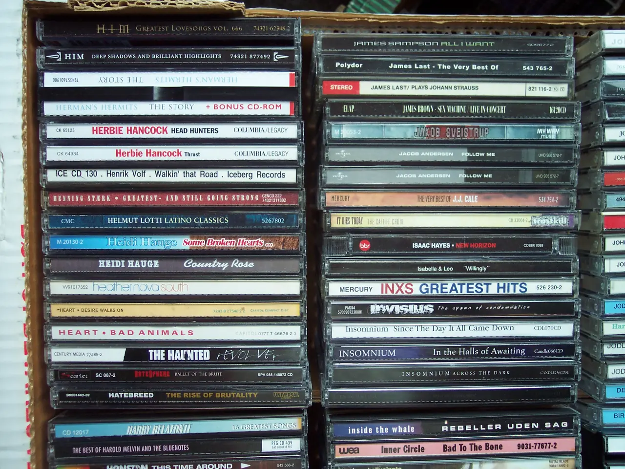 Billede 11 - 175 COUNTRY & FOLK CDer + andre genrer sælges………..