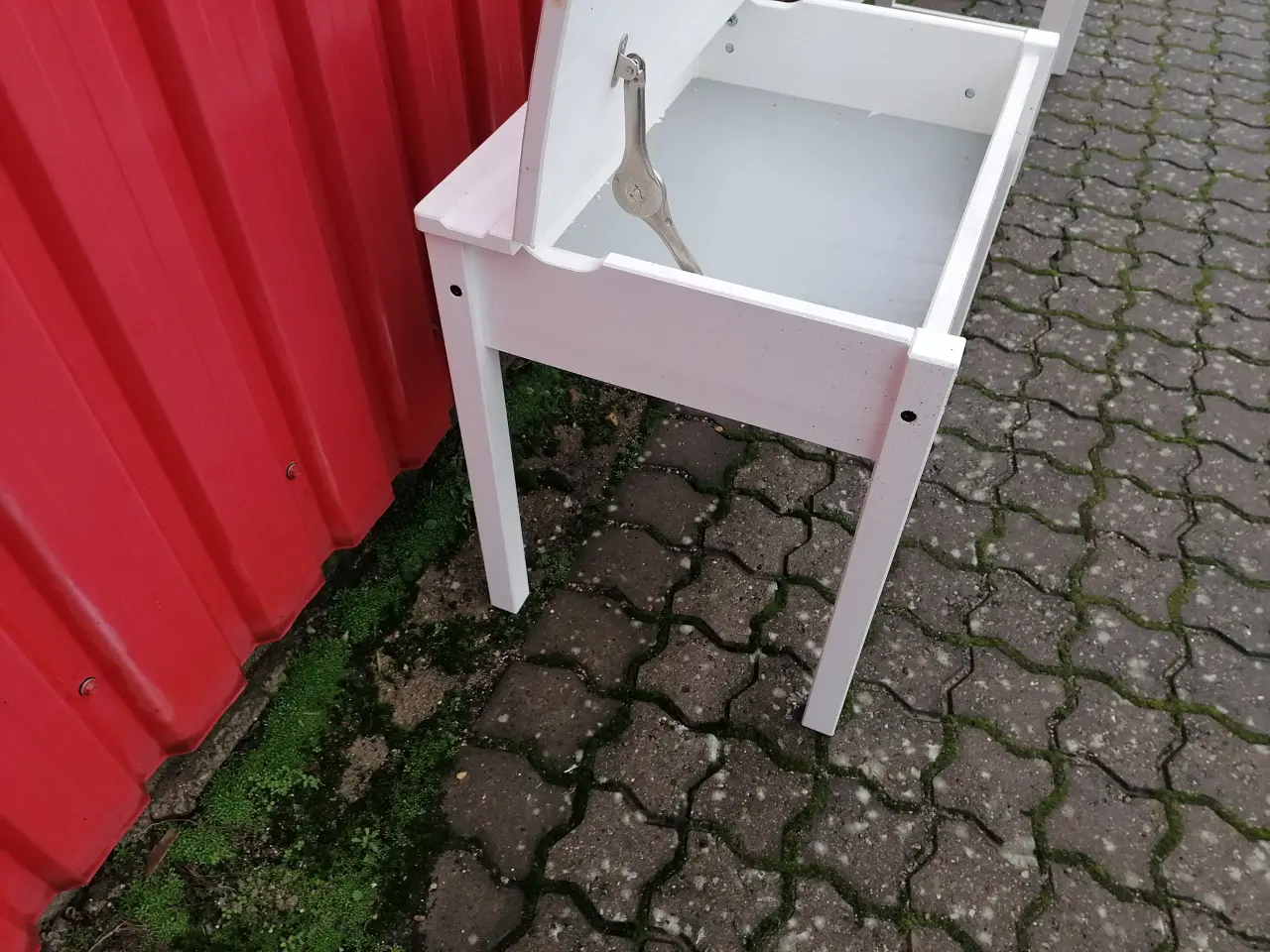 Billede 5 - Børneskrivebord / Skrivepult. ca. HxBxD 55x60x45