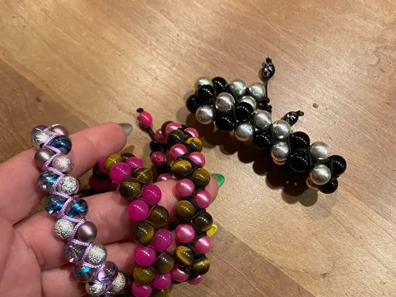 Billede 7 - Nye knyttede armbånd