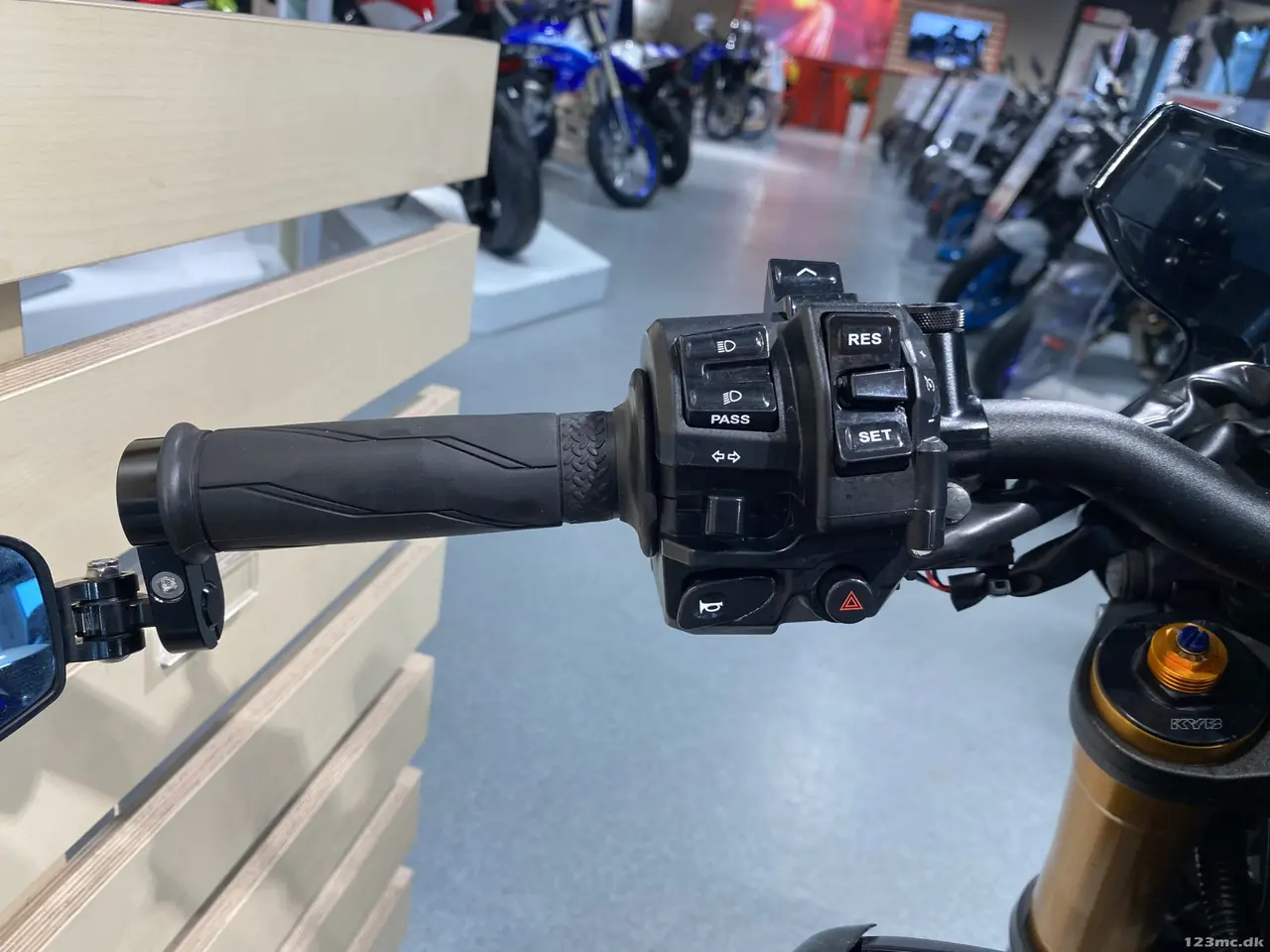 Billede 6 - Yamaha MT-09 SP