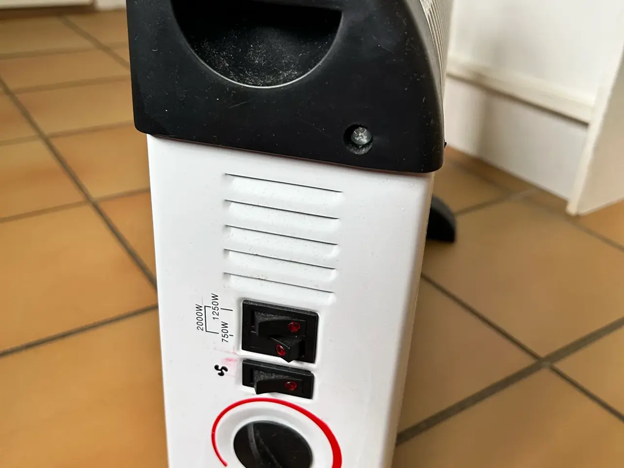 Billede 1 - Elradiator 