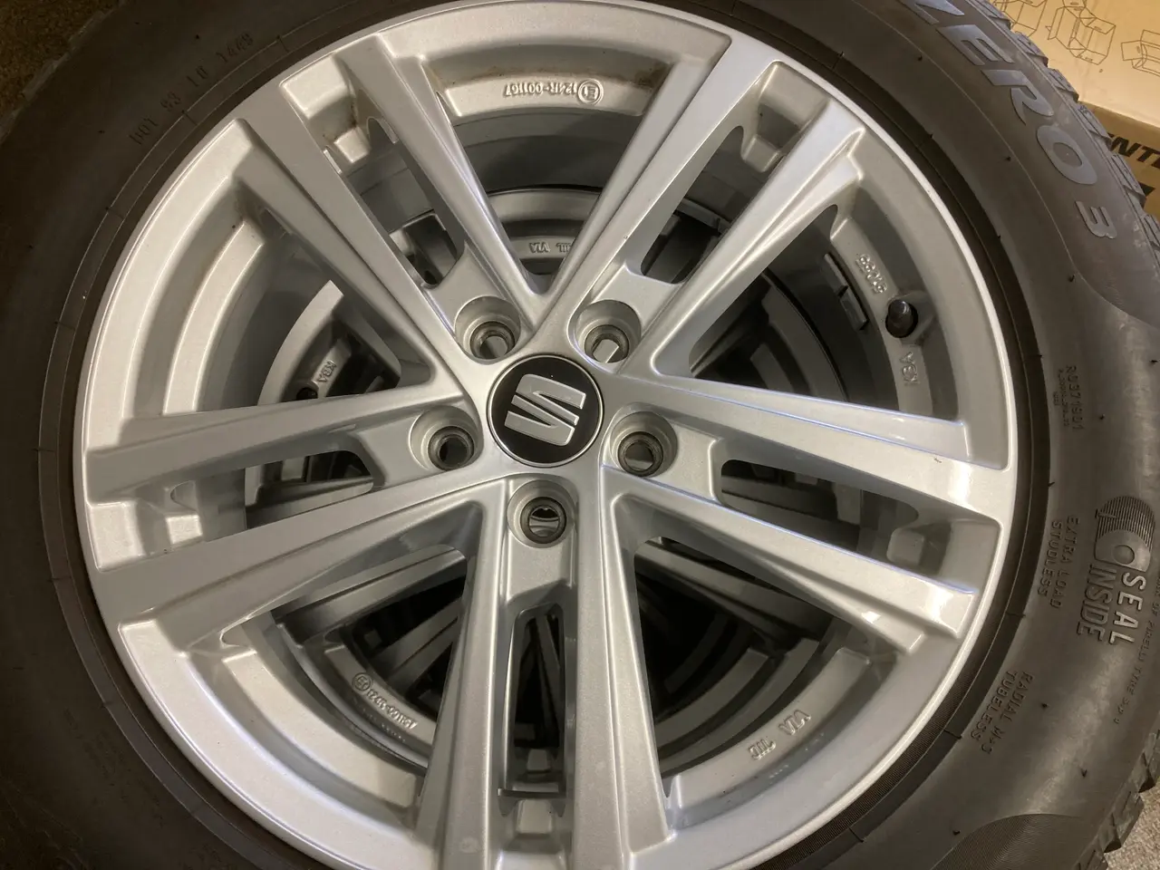 Billede 1 - Originale vinterdæk til Seat, Wv m.m