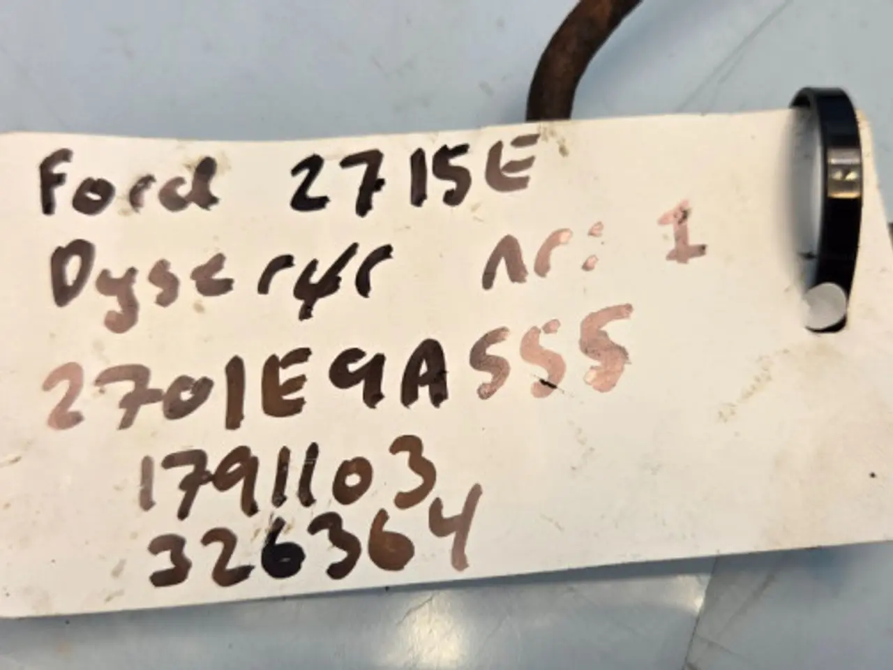 Billede 9 - Ford 2715E Dyserør 2701E9A555