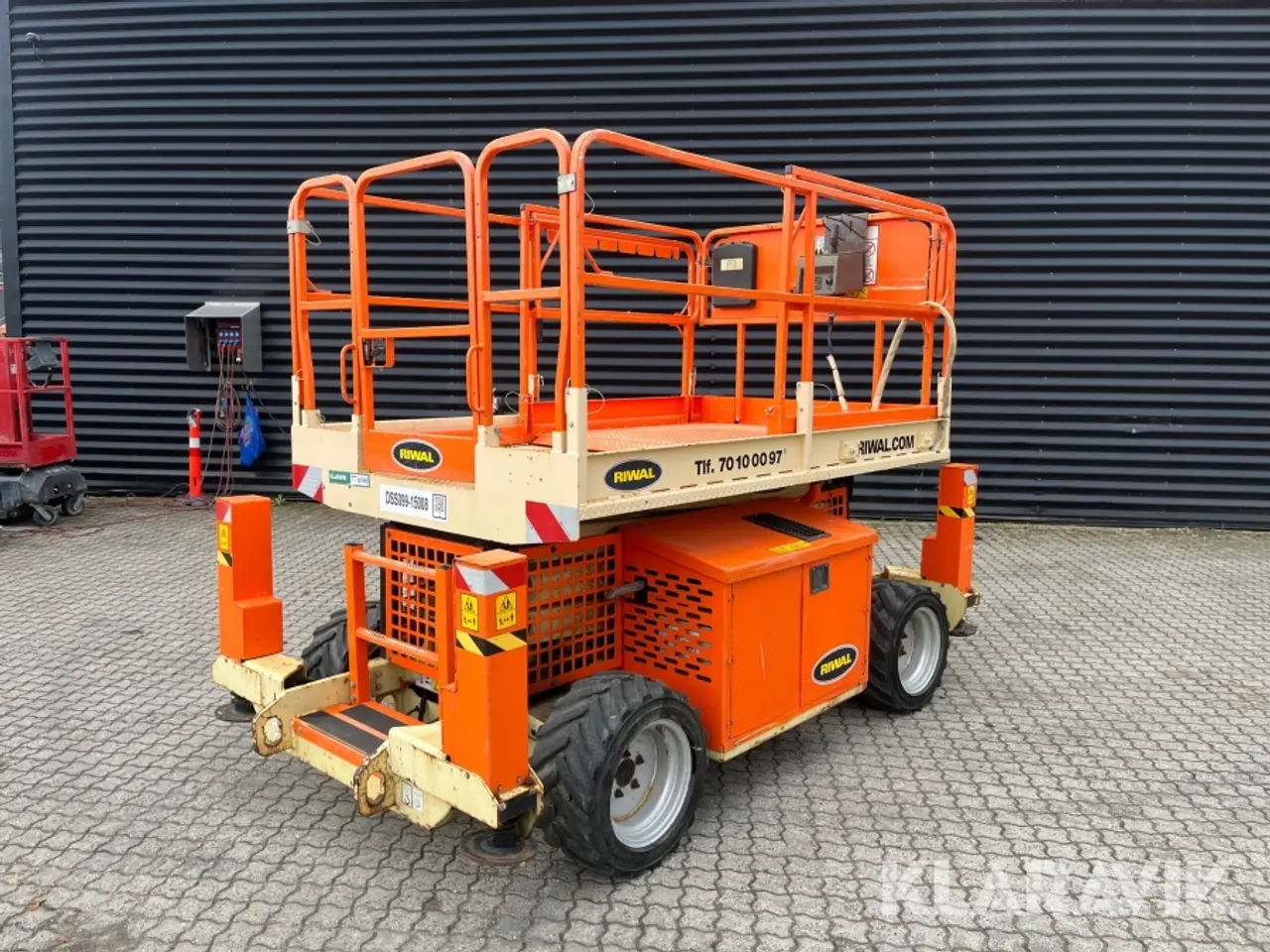Billede 1 - Sakselift JLG 260MRT 10meter