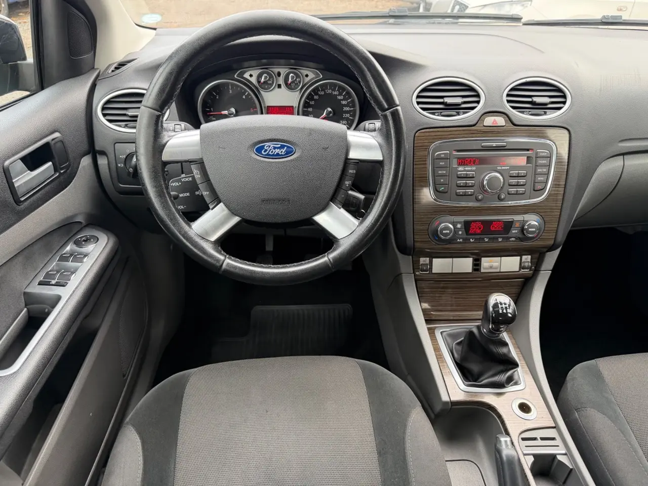 Billede 10 - Ford Focus 1,6 TDCi 109 Ghia stc.
