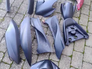 Yamaha jog R skjolde og baglygte
