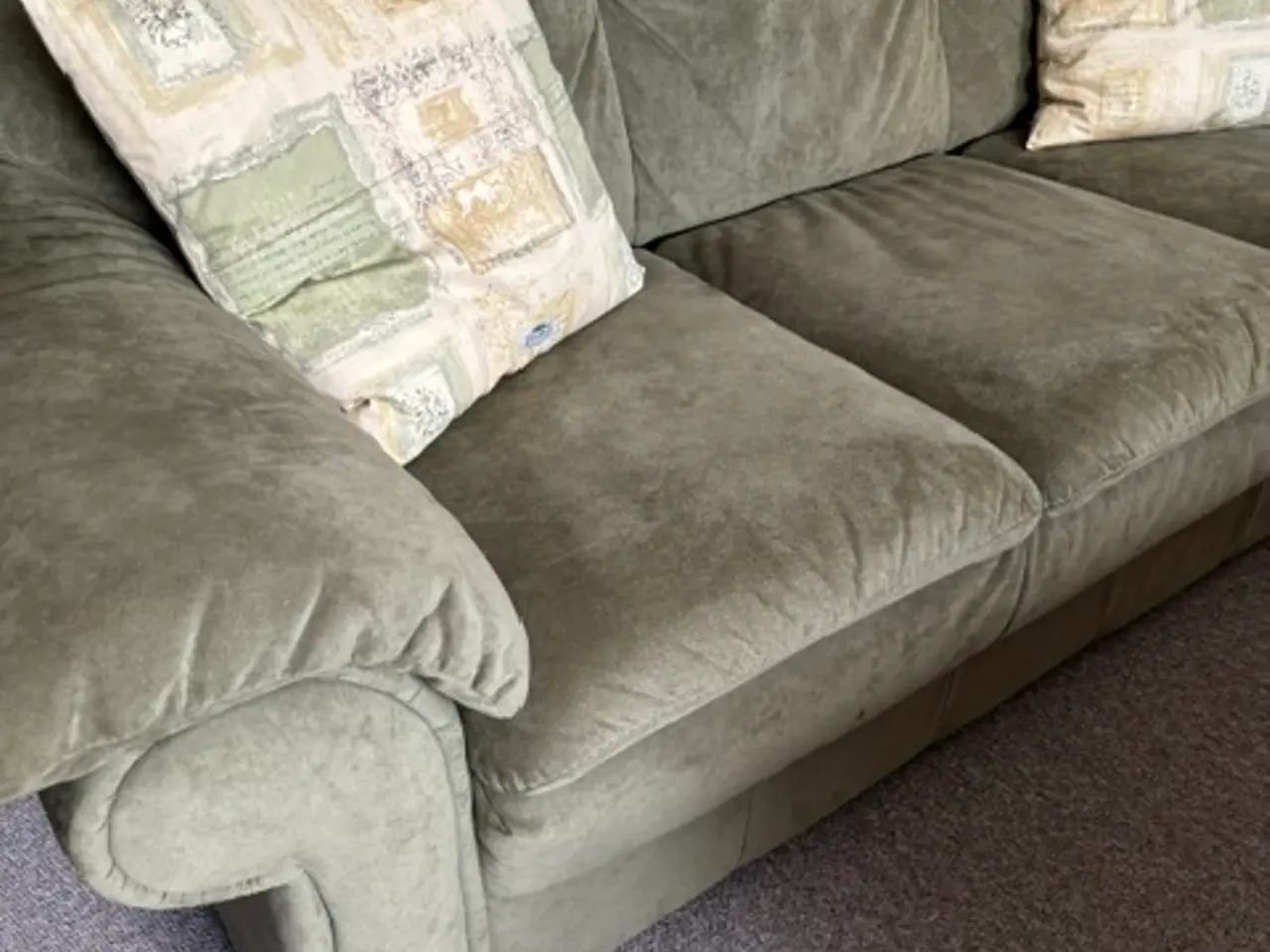 Billede 3 - 3-personers sofa med alcantara stof