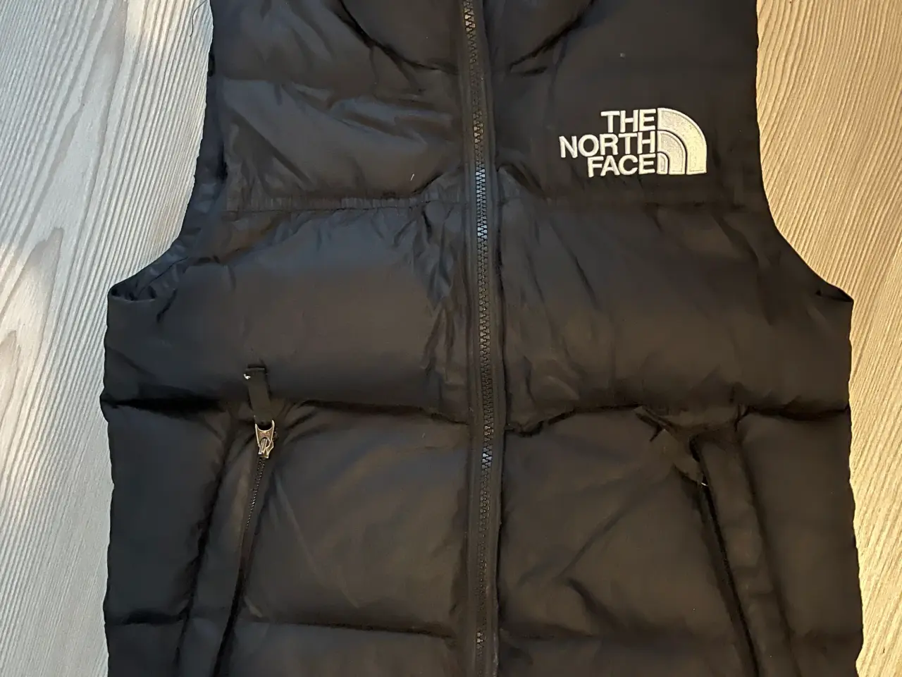 Billede 1 - The North Face dynevest