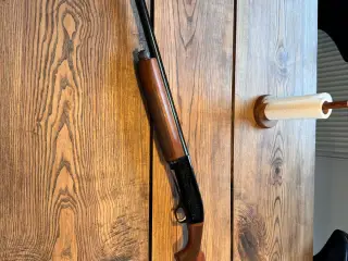 Franchi halvautomat 12/70