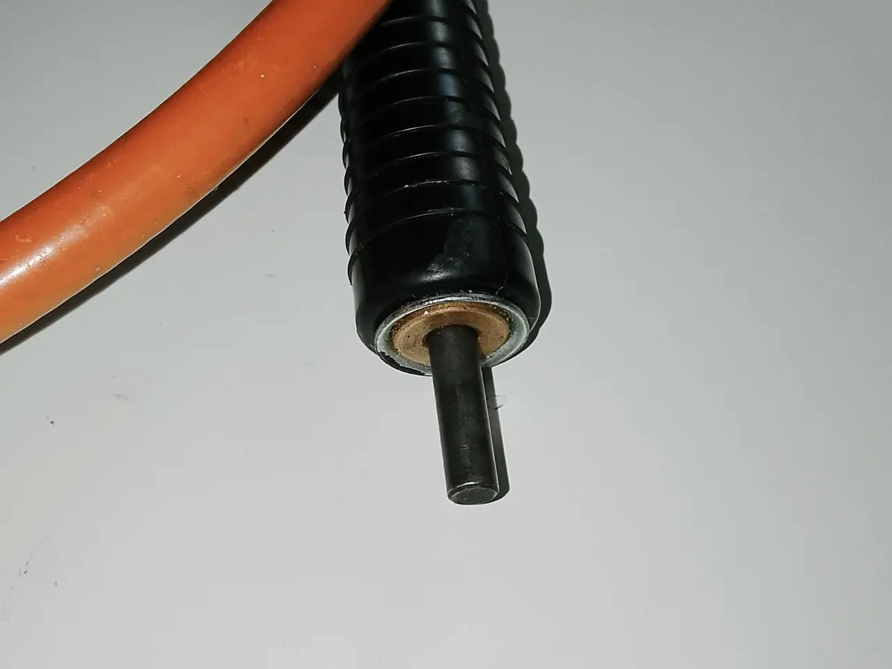 Billede 4 - Flexibel aksel 140 cm lang evt til slibeværktøj.