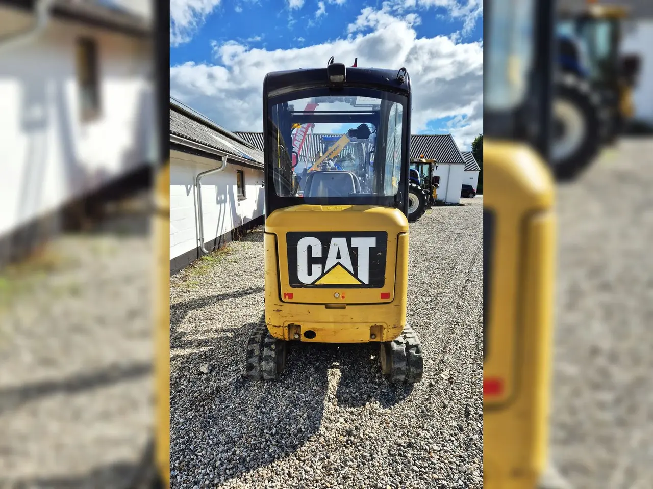 Billede 6 - Caterpillar 301.7D / nyere Tiltman og skovlsæt / 3800 timer og årgang 2016