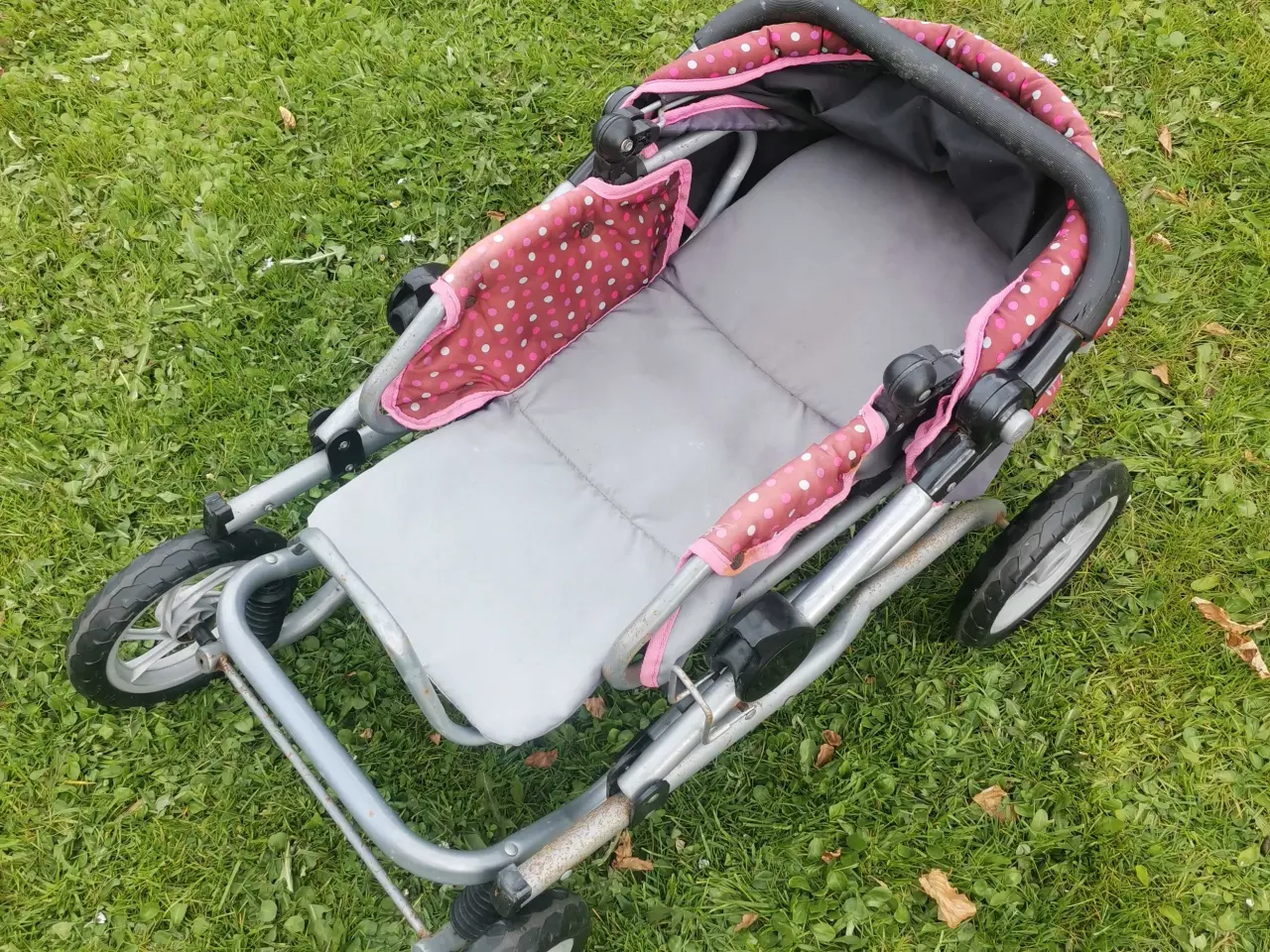 Billede 5 - Dukkevogn med flere funktioner 20 kr 🌸