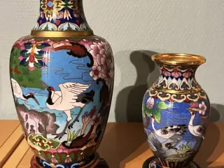 Kina Cloisonne . vaser m. tranemotiver"langt liv "