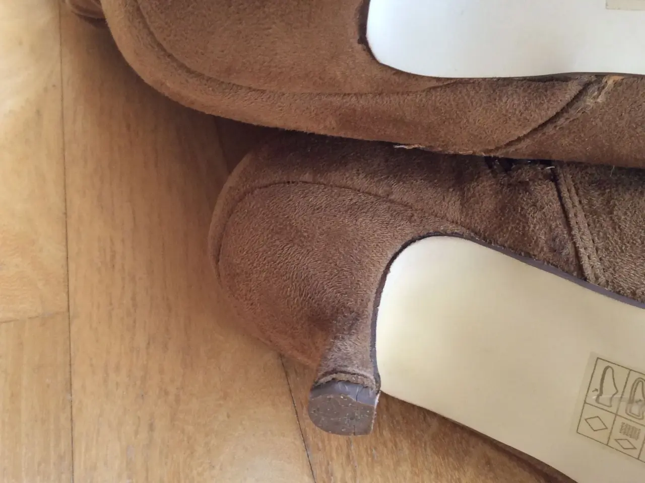 Billede 4 - Mørk beige støvle