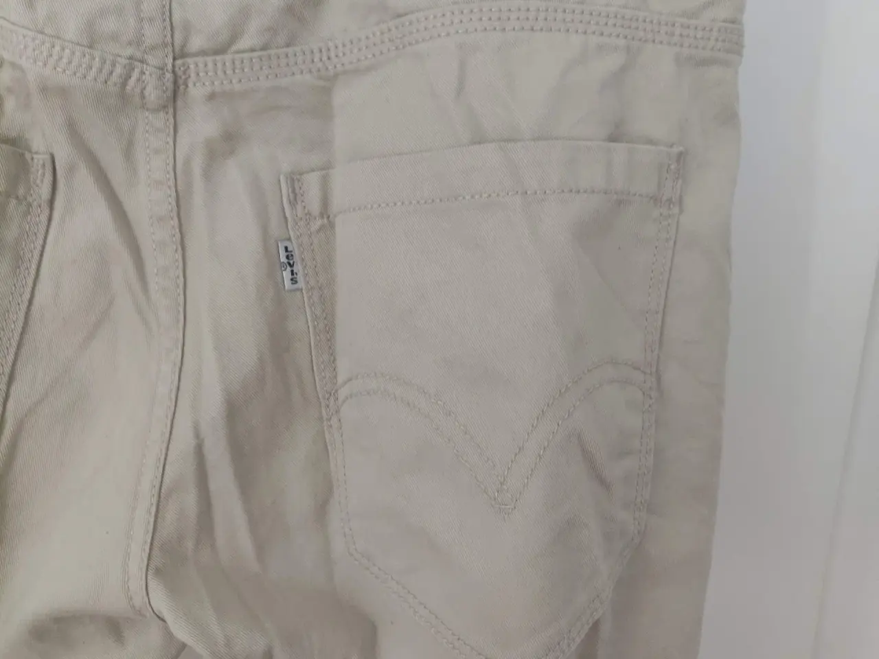 Billede 4 - Levi's Woman's Off White High Cut Carpenter pants