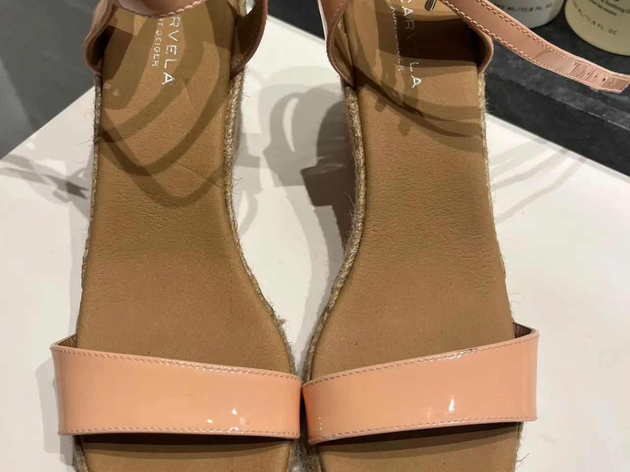 Billede 2 - Kurt Geiger sandal