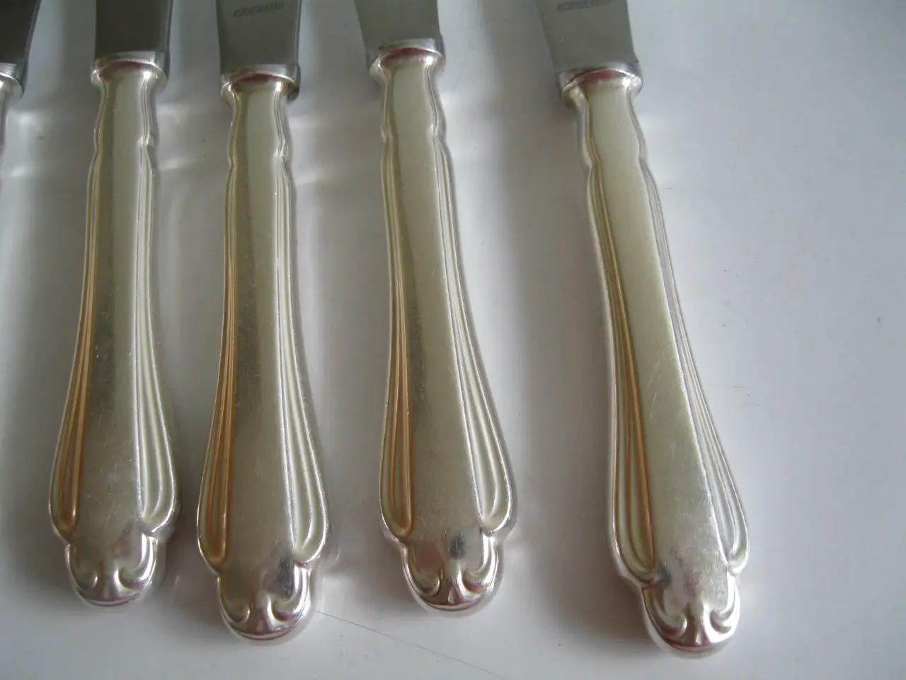 Billede 2 - 6 Wilkens sølvplet knive 22 cm mønsternavn ukendt