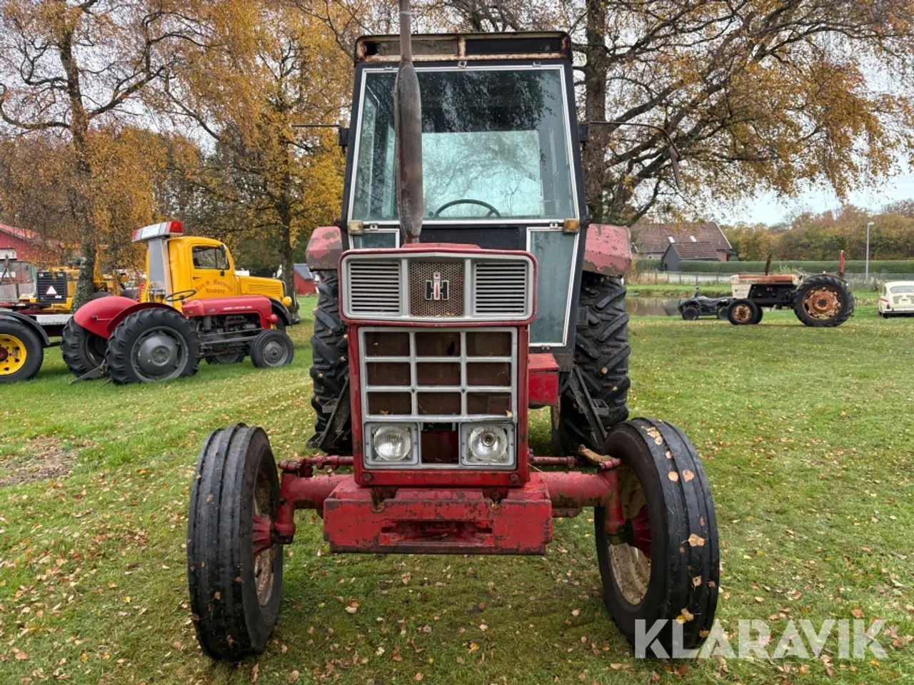 Billede 2 - Veterantraktor IH International 844-S