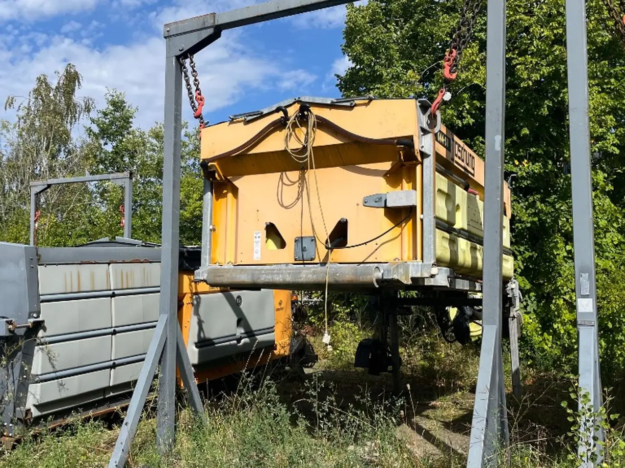 Billede 1 - Boschung Küper Weisser Combiwet IMSSN E35050 Ladspreder med befugtning.