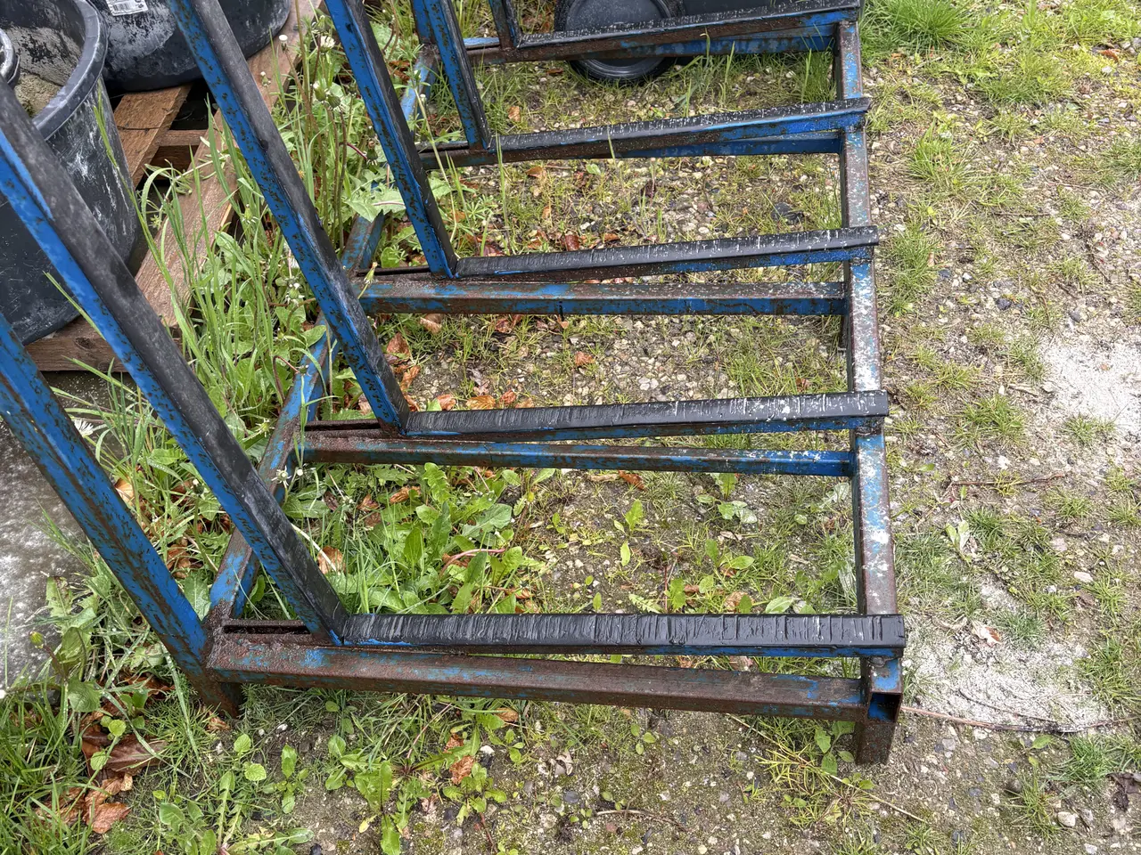 Billede 3 - L metal stativ eller vindues buk