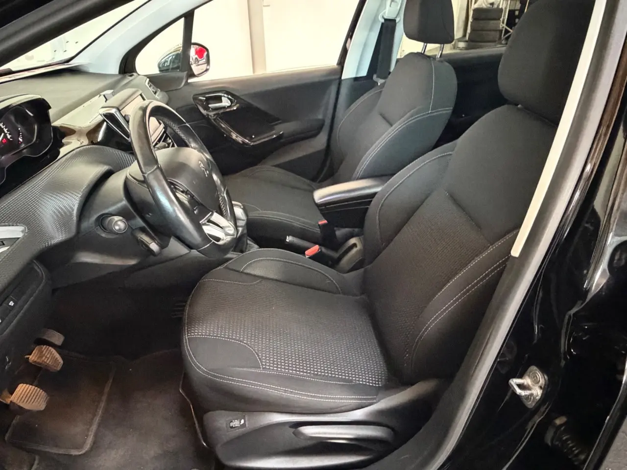 Billede 13 - Peugeot 208 1,6 BlueHDi 100 Allure Sky