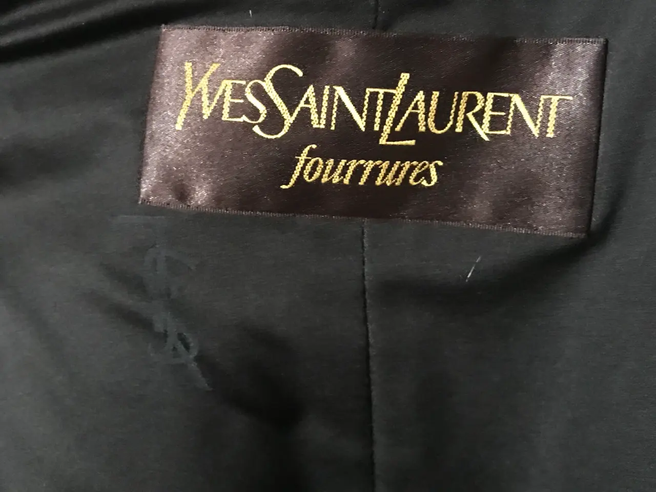 Billede 1 - Yves Saint Laurent YSL sælskindsfrakke