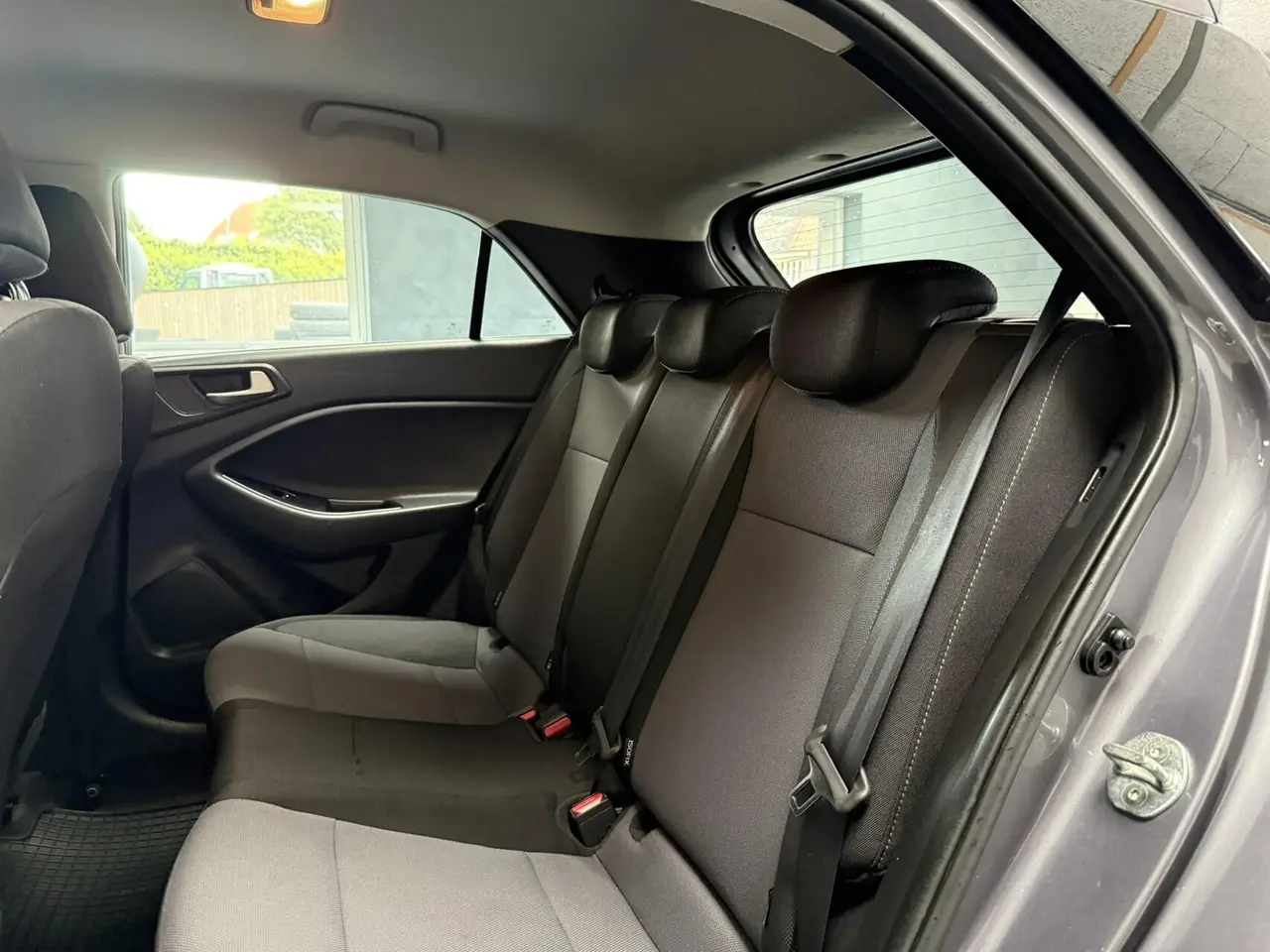 Billede 14 - Hyundai i20 1,25 Spring Edition 84HK 5d