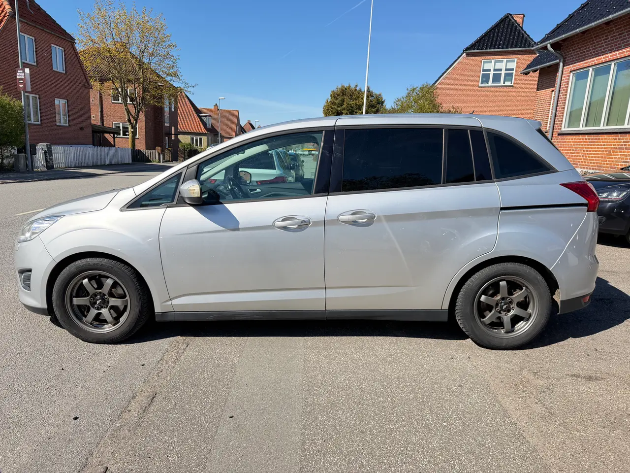 Billede 3 - Ford Grand C-MAX 1,6 TDCi 95 Trend Van 5d sælges 