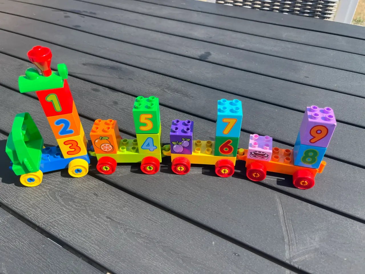 Billede 2 - Fødselsdagstog duplo