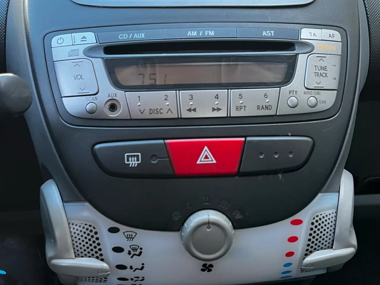 Billede 10 - 🚗 CITROËN C1 1.0 i – Nysynet – 22,2 km/l – Billig