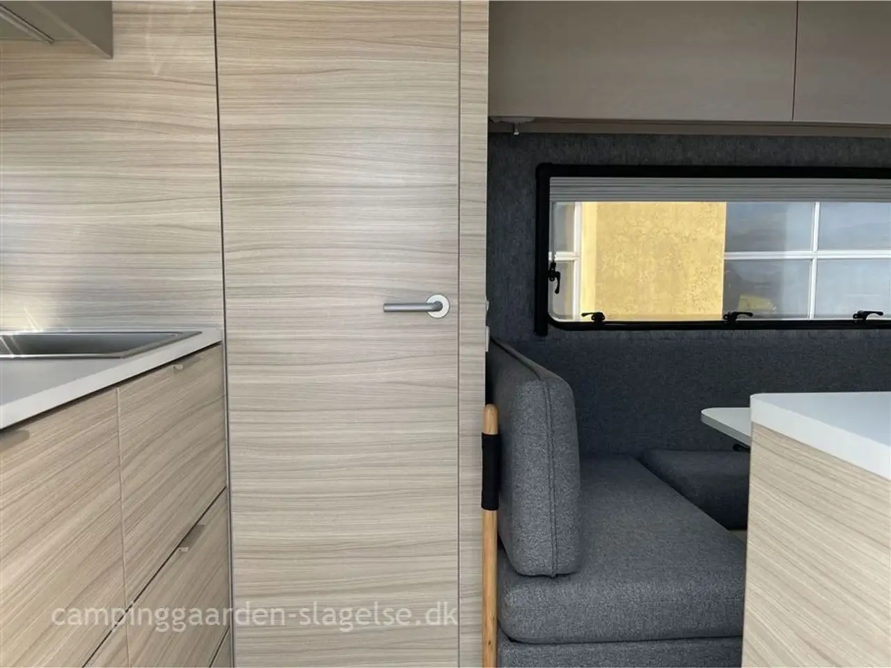 Billede 2 - 2025 - Adria Altea 542 PH Adria Altea 542 PH – Frihed, hygge og queens-bed på hjul!
