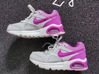 Nike Air Max str 28