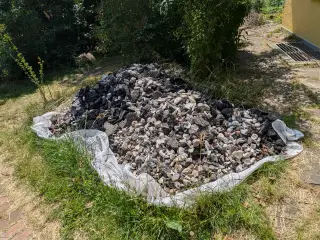 Asfalt og sten