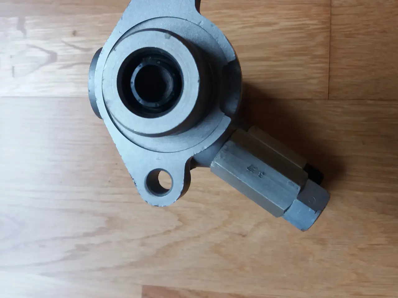 Billede 3 - Bremsehovedcylinder Ellert