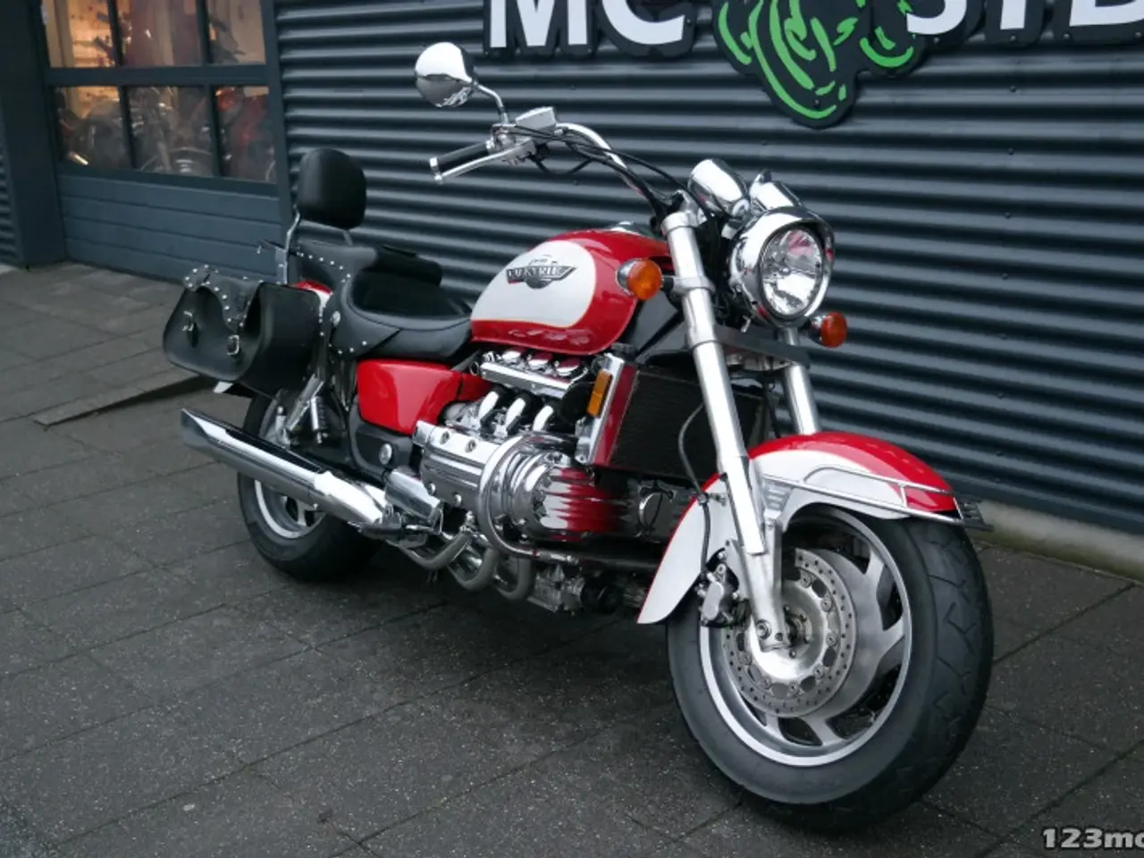 Billede 2 - Honda F6 Valkyrie MC-SYD       BYTTER GERNE