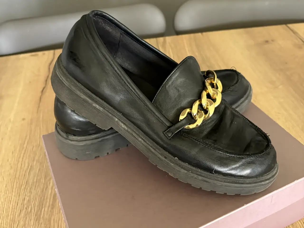 Billede 2 - Sorte Duffy loafers m/guldkæde i str. 41