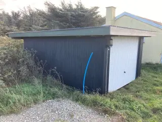 Garage 16,5 m2 med Hørmann vippeport BYD