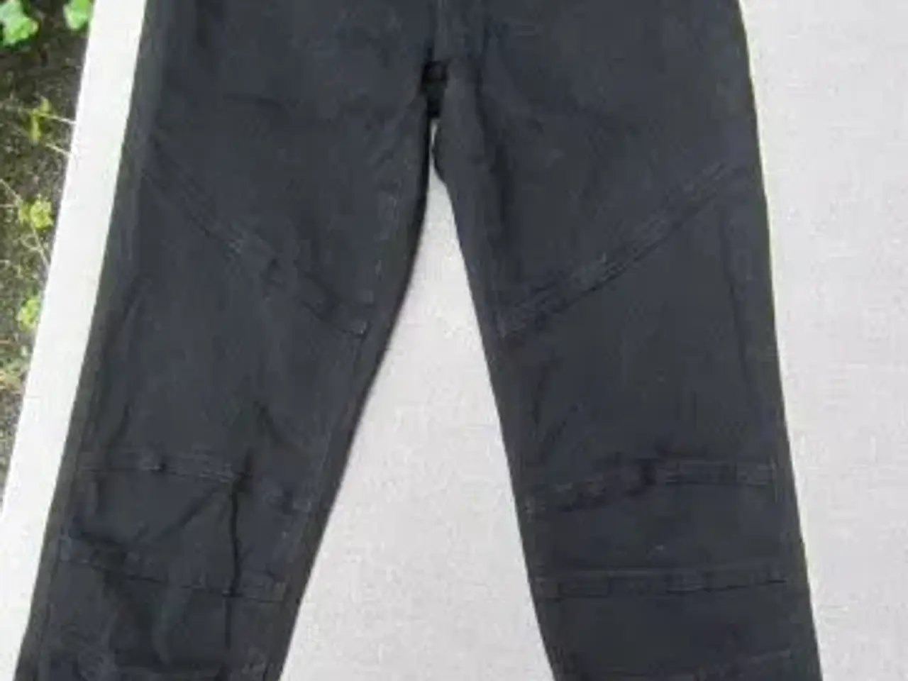 Billede 1 - Str. xs/s, sorte elastiske bukser