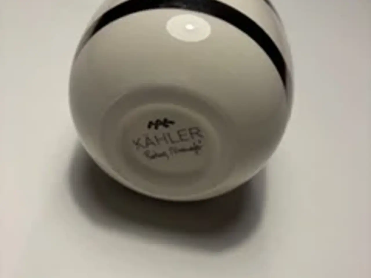 Billede 1 - Kähler vaser jubilæum “Guld stribet” 12,5 cm