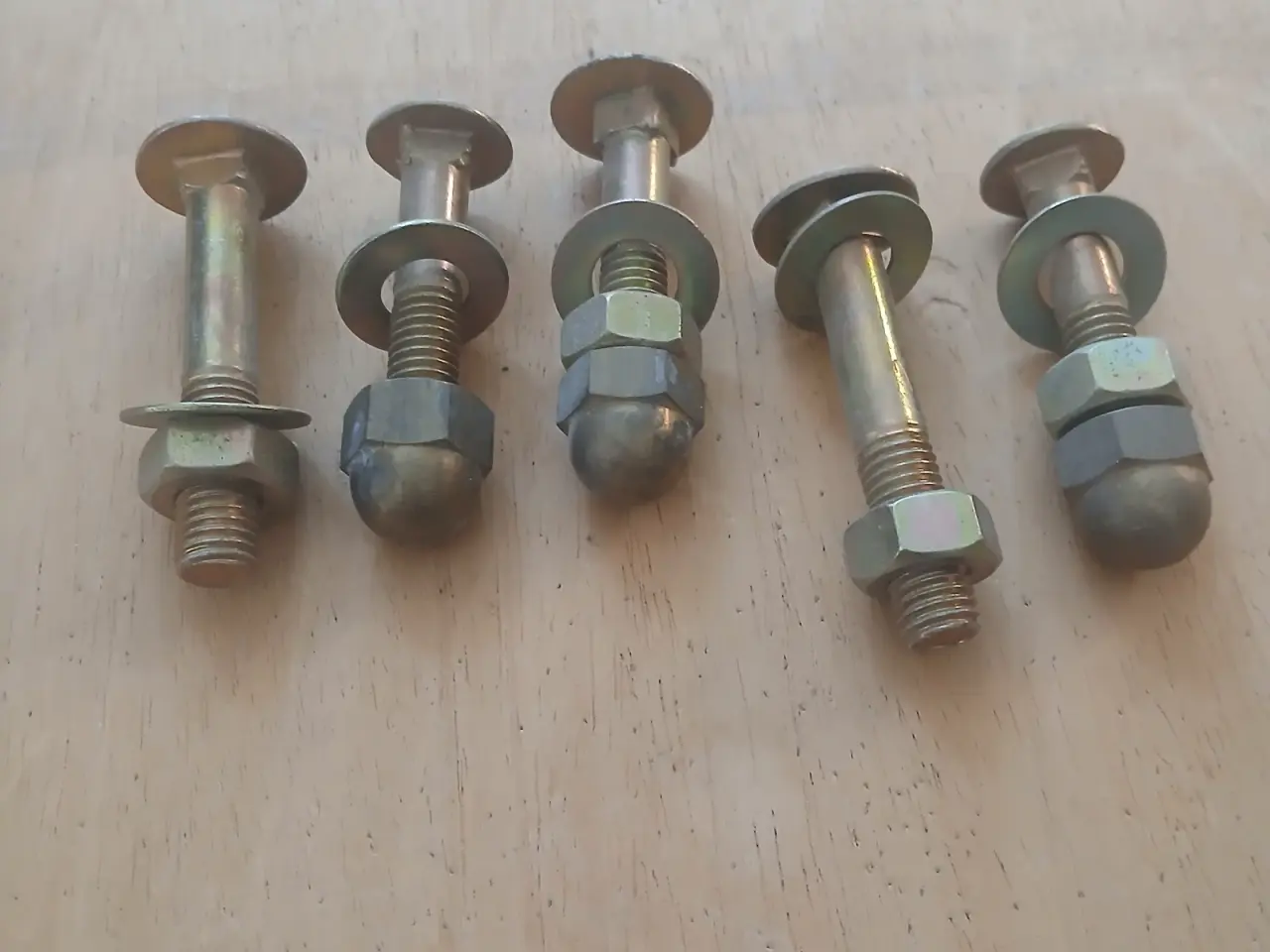Billede 1 - Messinge bolte