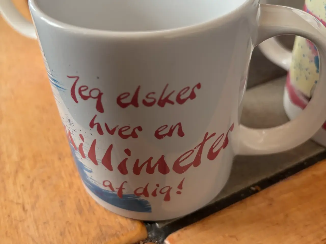 Billede 5 - 4 diddl krus sælges samlet 