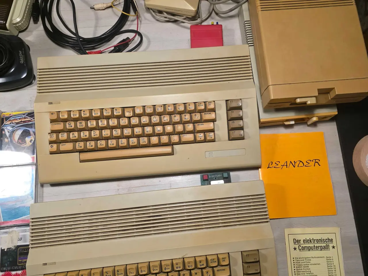 Billede 9 - 2 Commodore 64, Spil og Tilbehør