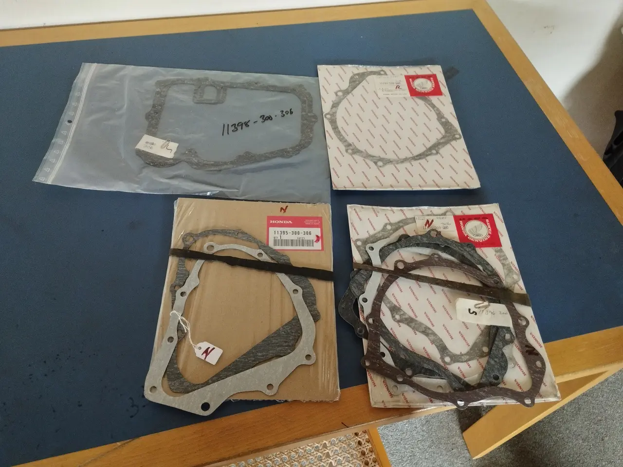 Billede 17 - Nye reservedele m.v. Honda M.C kasse (7) ( Se %) 2
