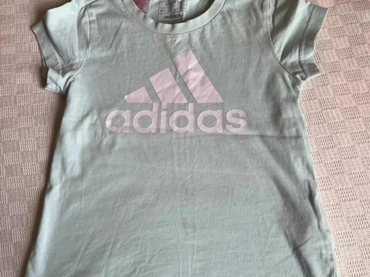 Billede 4 - Unisex str. 7-8 år - Sonic sweatsæt+Adidas T-shirt