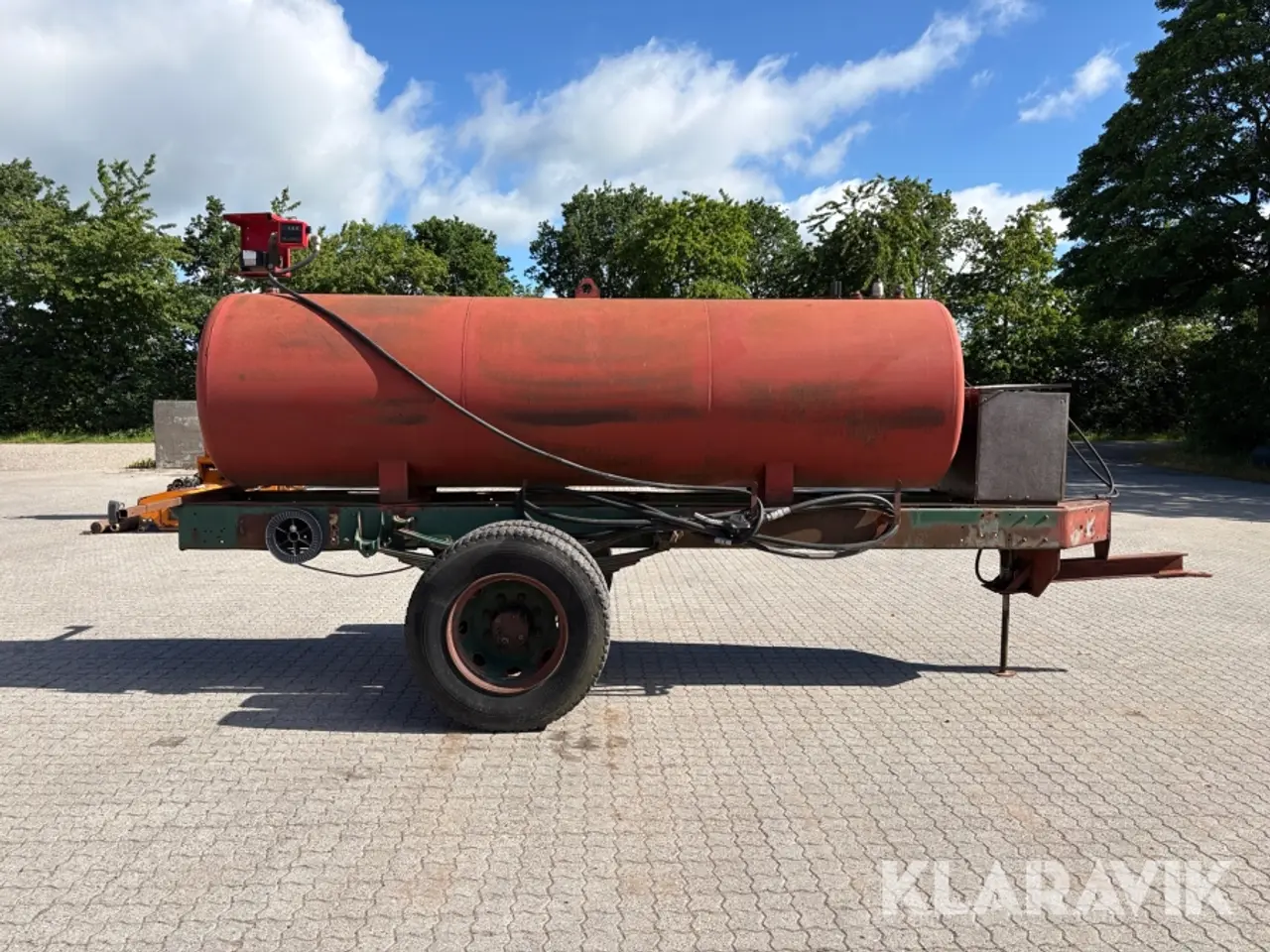 Billede 6 - Brændstofstankvogn 4.000 liter