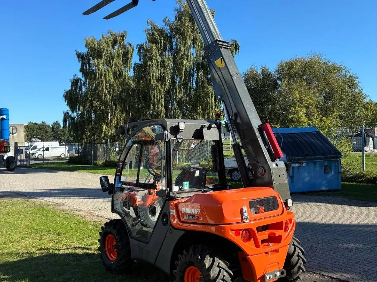 Billede 5 - Ausa T 144 H ( kan fragtes på maskintrailer )