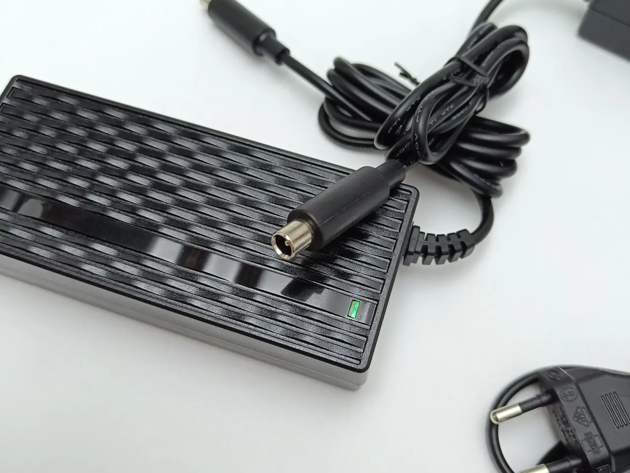Billede 7 - NY! 42V 2A 84W El-Løbehjul / El-Cykel Oplader